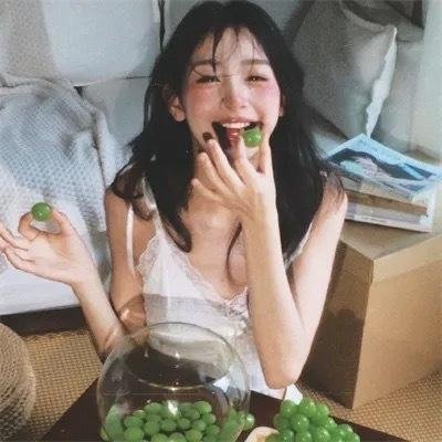 不问苍生问鬼神